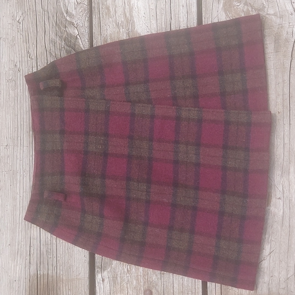 EDDIE BAUER Red Plaid Straight Fully Lined Wool